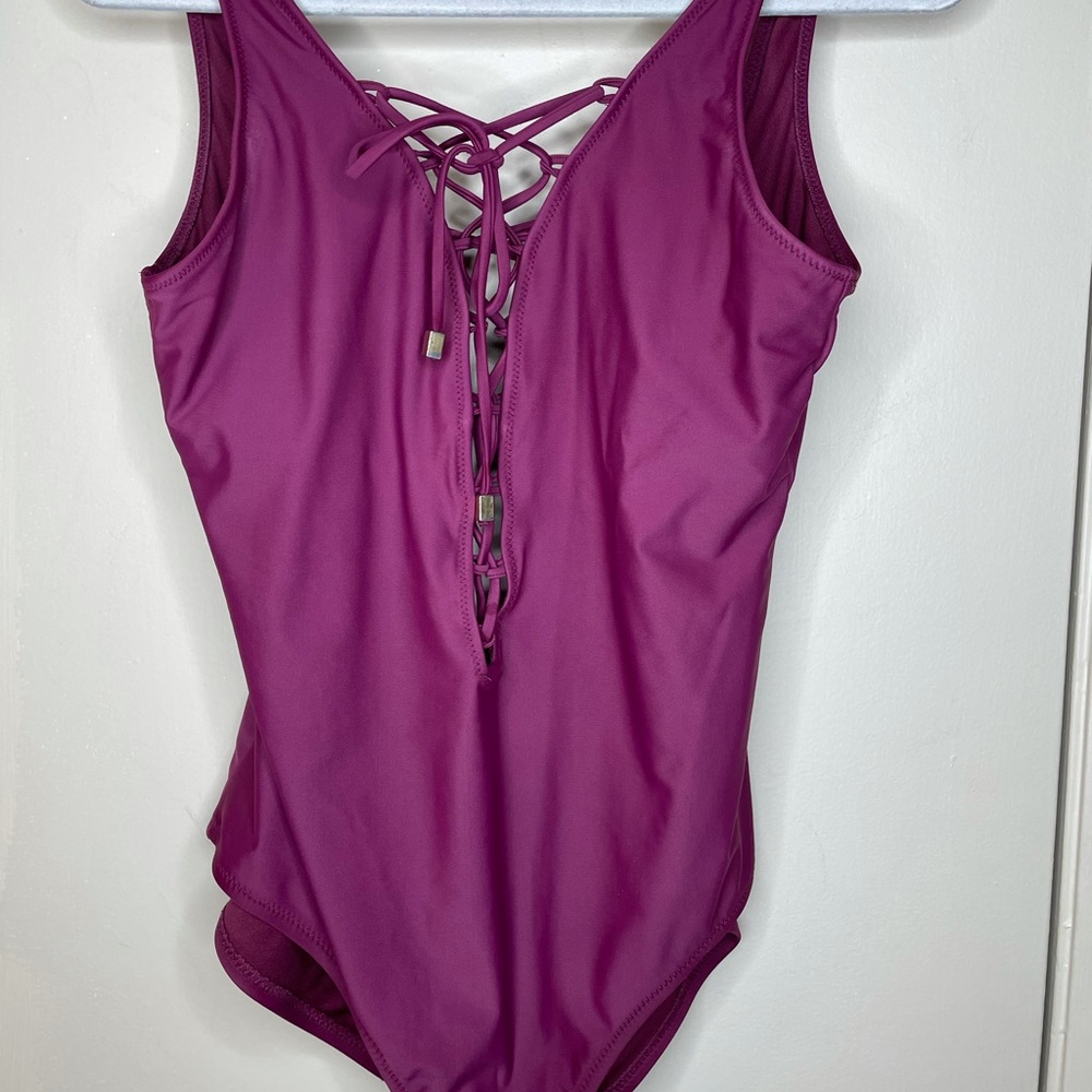 Mossimo One Piece Swimsuit XL